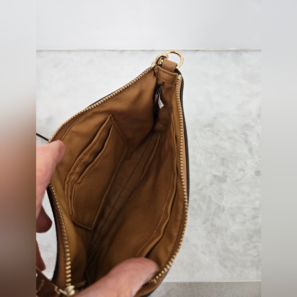 Coach Bag - Picture 3 of 10